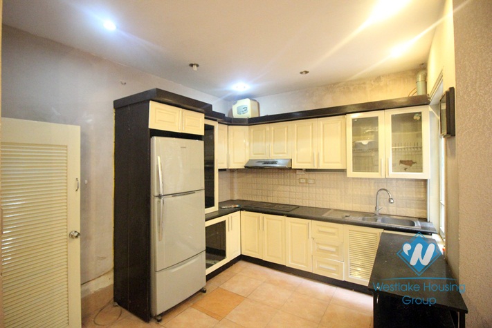 Fully furnished 03 bedrooms house for rent in Doi Can street